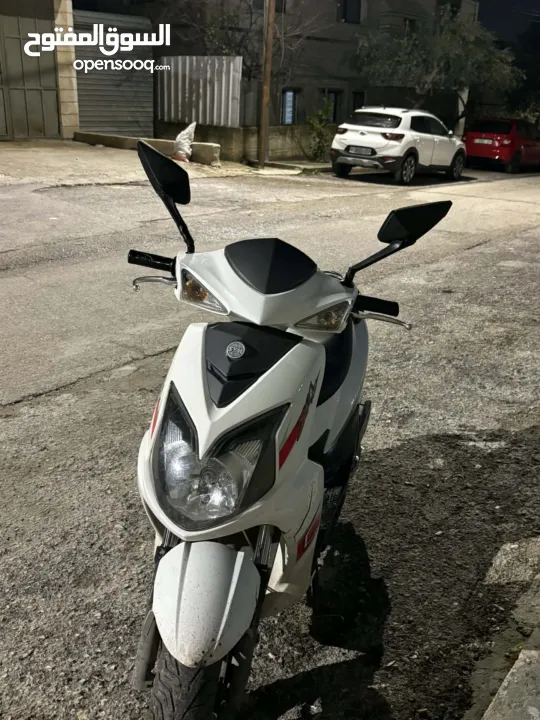 للبيع رسمي 8000 شيكل كاش ماشي 40 الف كيلو