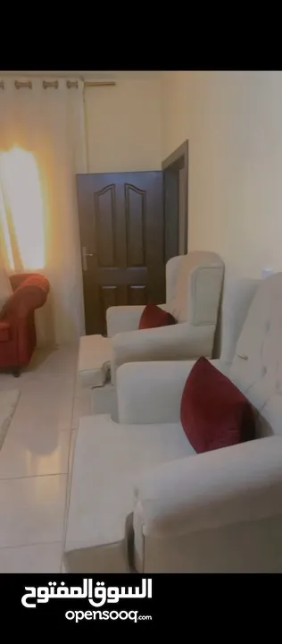 طقم كنب فاخر جدا بسعر رمزي