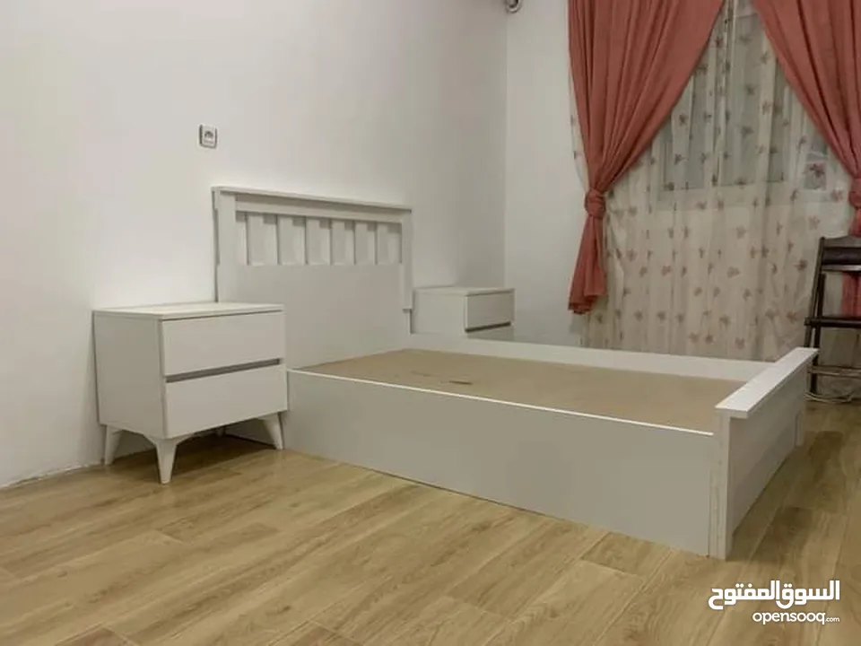 اتخوت مفرد شباب او اطفال جميع المقاسات الوان حسب الطلب و  المقاس السعر تخت بدون فرشه تفصيل جميع المق