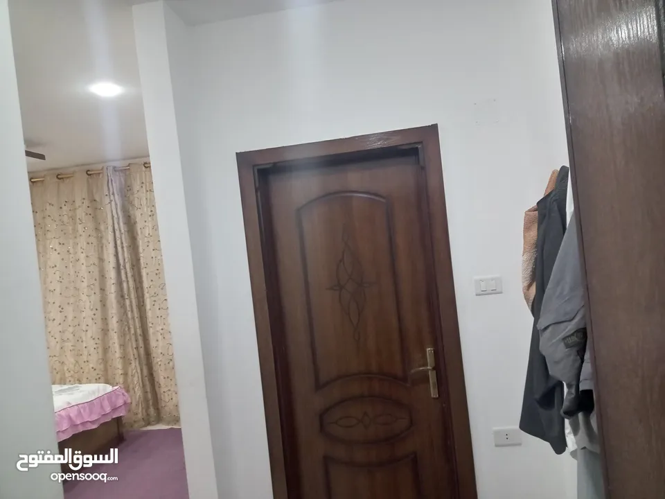 بيت ارضي للبيع في جرش  الجبل الأخضر مقابل مدرسة الملك عبدالله الثاني للتميز اسكان البركة 26