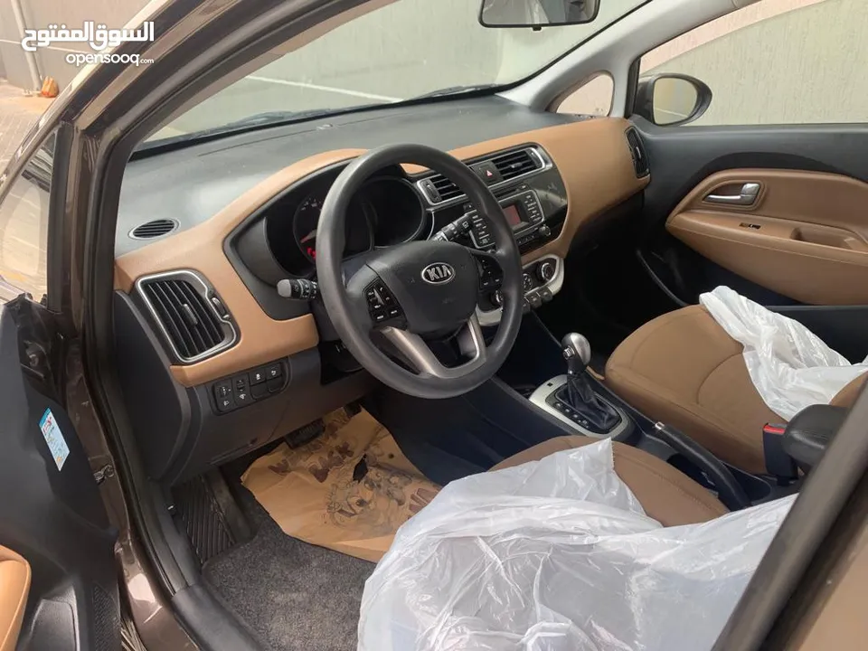 Kia rio 2017 كيا ريو هاتشباك لون بني غامق