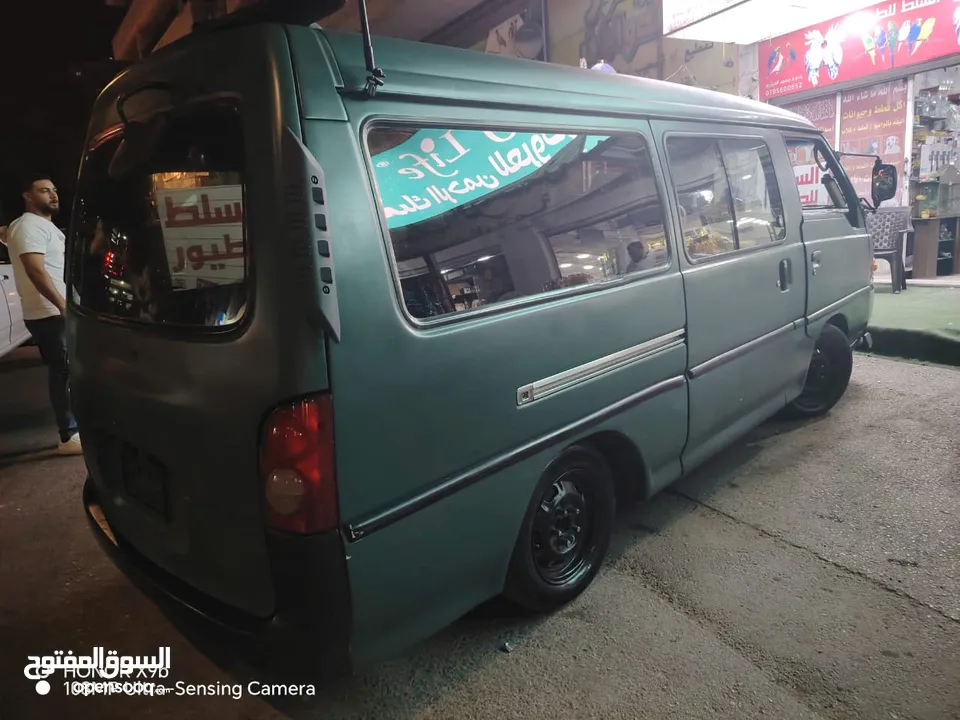 باص H100 1997 بصلاة على النبي موجود بالسلط