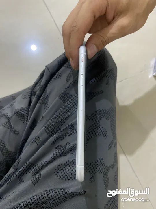 للبيع آيفون XR التلفون وكاله كلشي اصلي ذاكره 64 جيجا