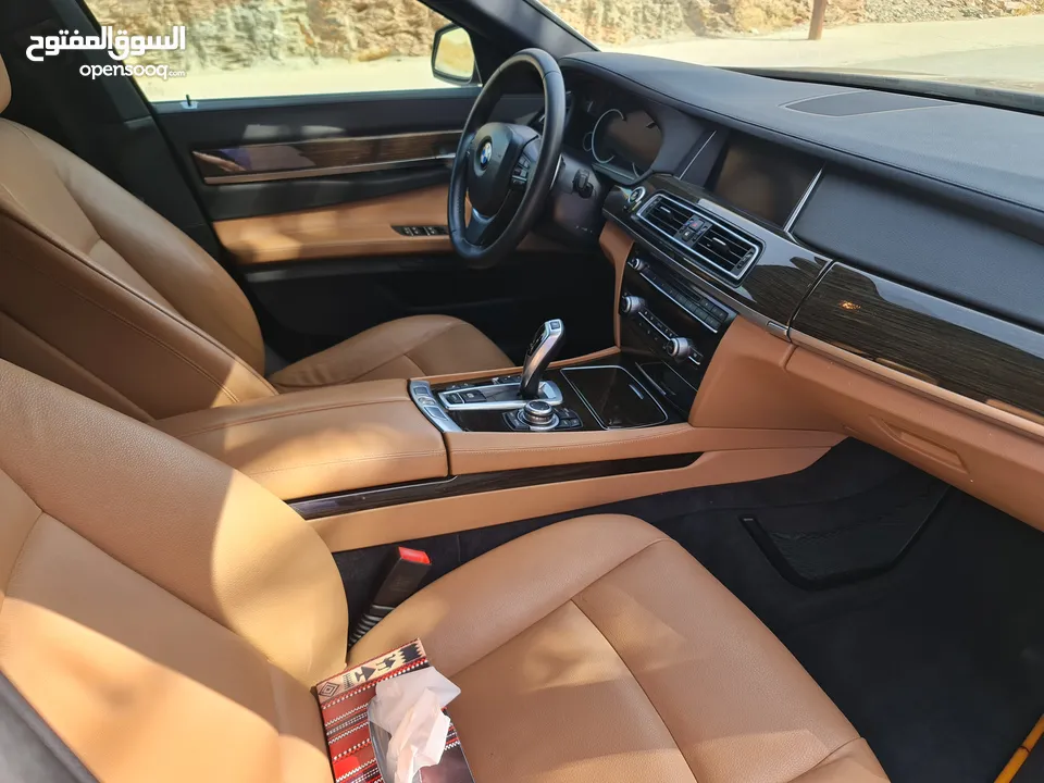 للبيع أو البدل BMW 740LI 2013 خليجي وكالة عمان