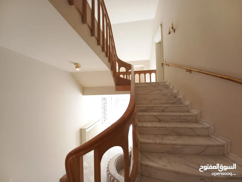 فيلا غير مفروشه في ارقى مناطق عبدون ( Property 35386 )-175055045