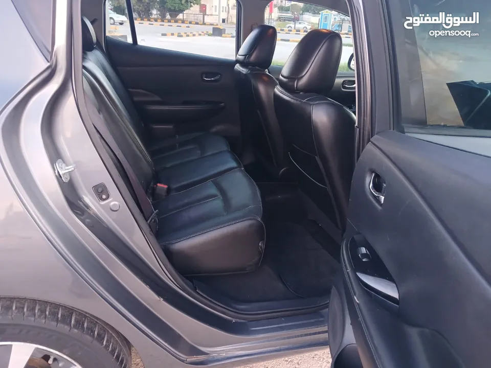 نيسان ليف SL Premium 2015 بحاله ممتازه
