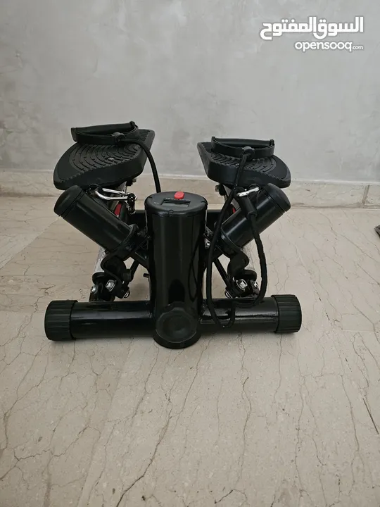 جهاز لياقة بدنية للخطوات مع احبال مقاومة - - Fitness Stepper Machine with Resistance Bands