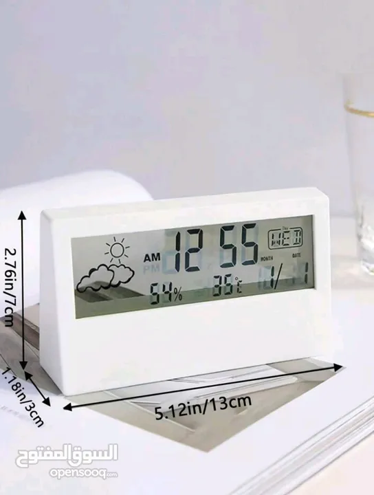 clock temperature and humidity