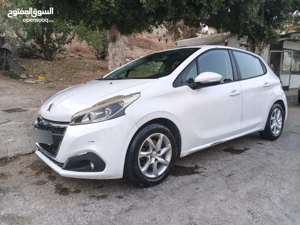 بيجو 2018 مطور 1200 بنزين