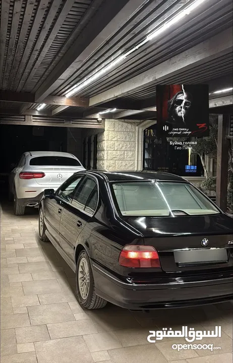 BMW e39 528