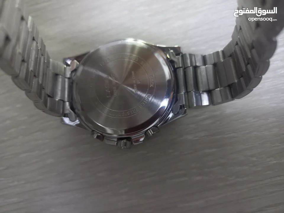 ساعات فاخرة جدا جديدة للبيع بأسعار مميزة ساعات نضيفة و جديدة غير مستعملة