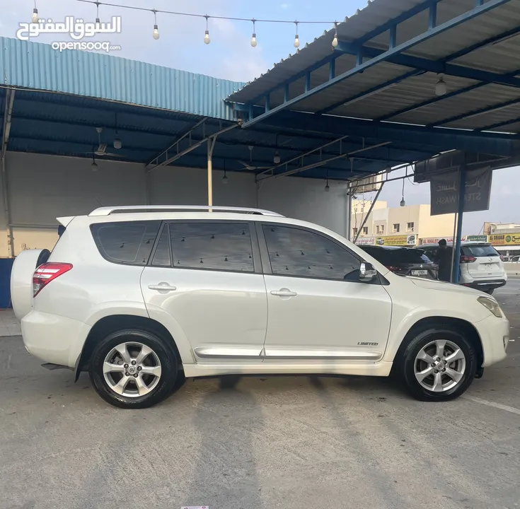 Rav4 Limted للبيع