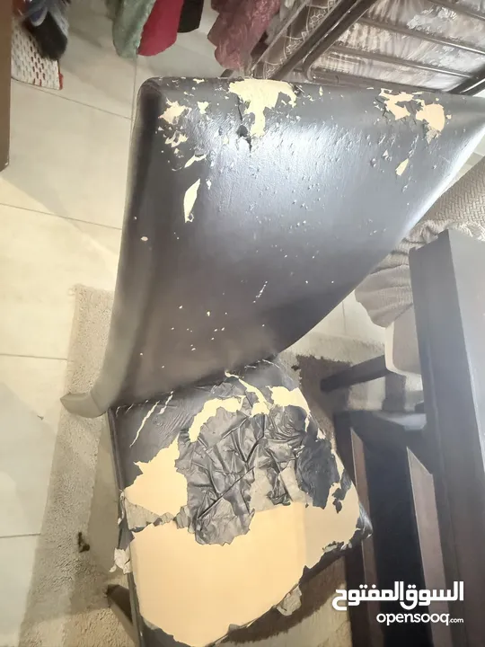 غرفة سفرة مميزه للبيع اجهزة كهربائية بحال البلاش  طاولة مطبخ مميزه  خزانة تلفزيون مميزه بحال الجديد
