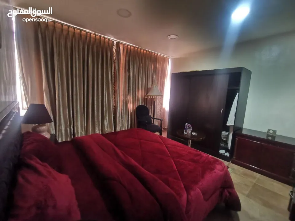 شقة مفروشة للايجار روف من المالك مباشر في شارع المدينة المنورة