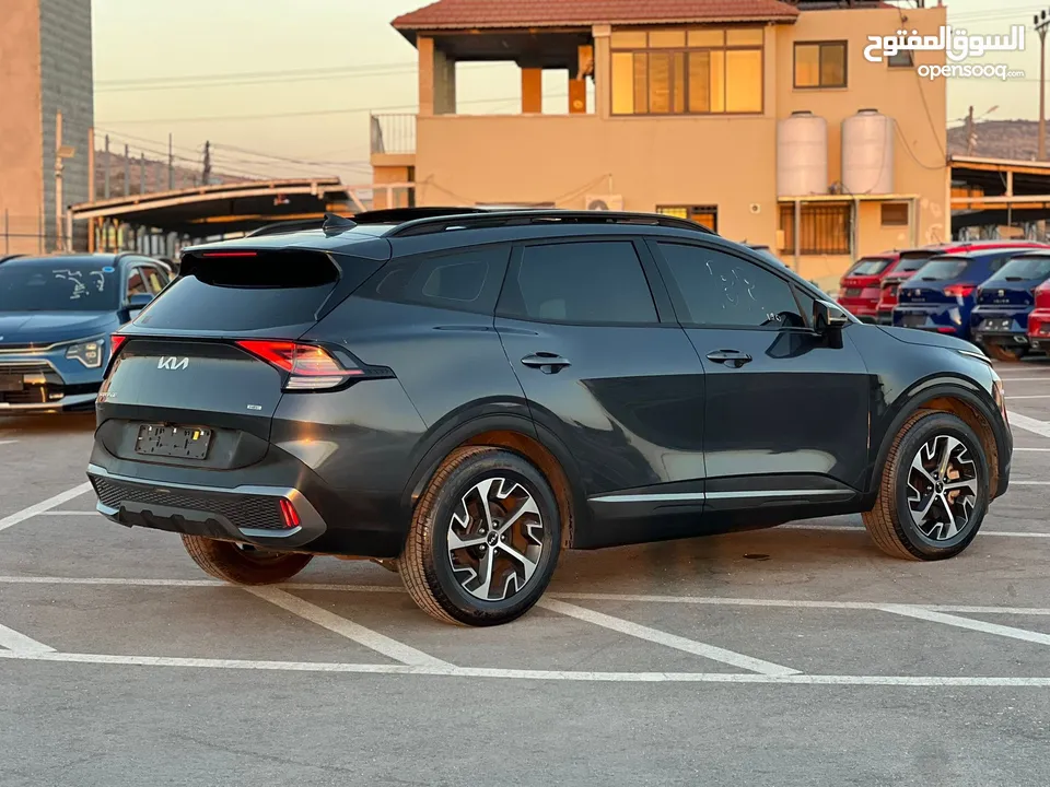 كايا سبورتاج  2022 فل الفل فتحة سقف  2x4 ///240Hp بنزين + كهرباء  ( Haybrid) 1600cc