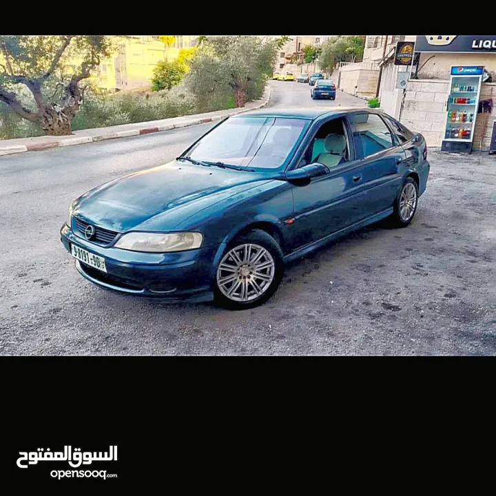 اوبل فكترا موديل 2002 نظيفه