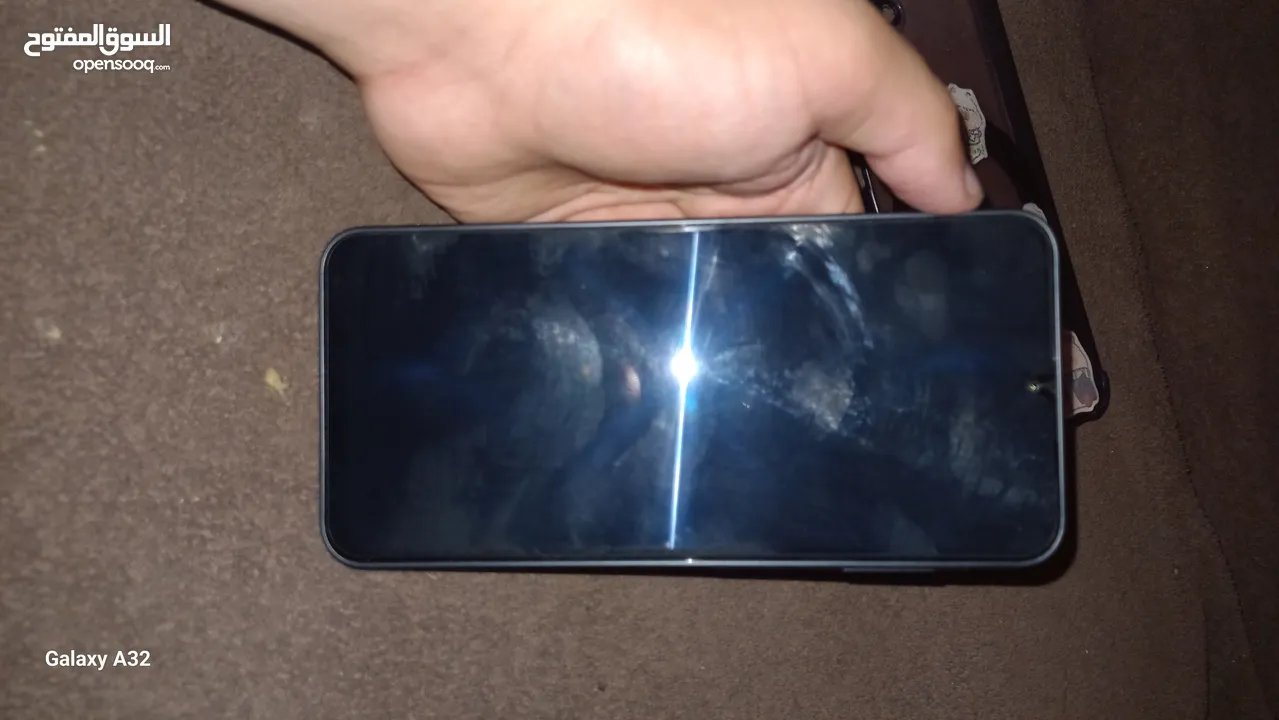samsung galaxy A16 128 g مستعمل اقل  من شهر قابل للتفاوض