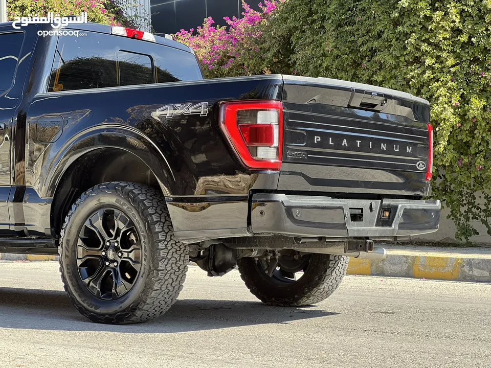 2022 FORD F-150 Platinum Hybrid Black-Edition