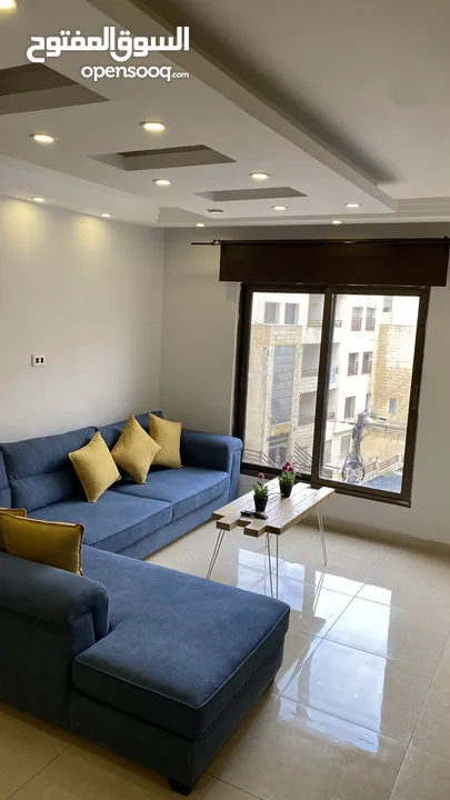 شقة جديدة مفروشة للايجار نظام فندقي Wi-Fi من المالك الدوار السابع خلف كوزمو و السيفوي