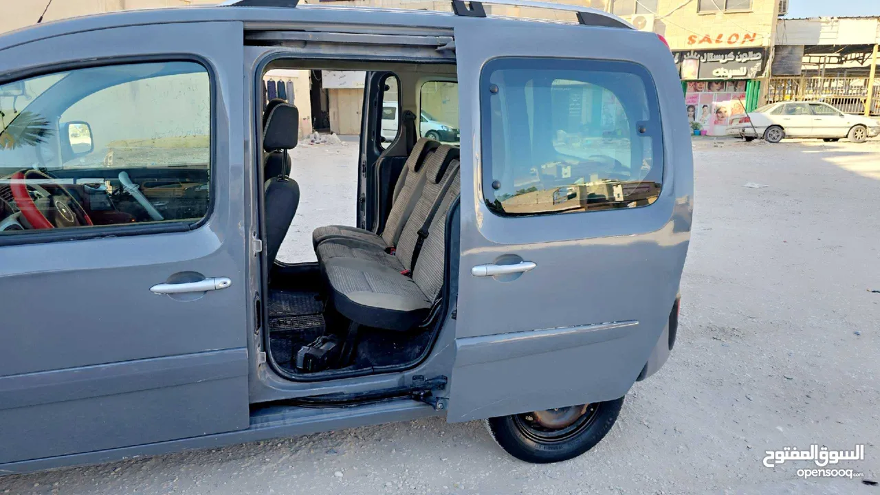 رينوا كانغوا 2012 اقتصاديه جدا جدا