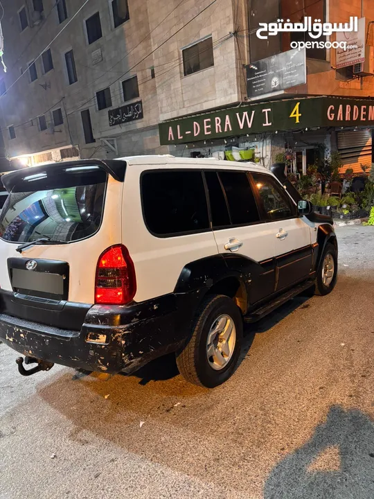 هيونداي تراكان