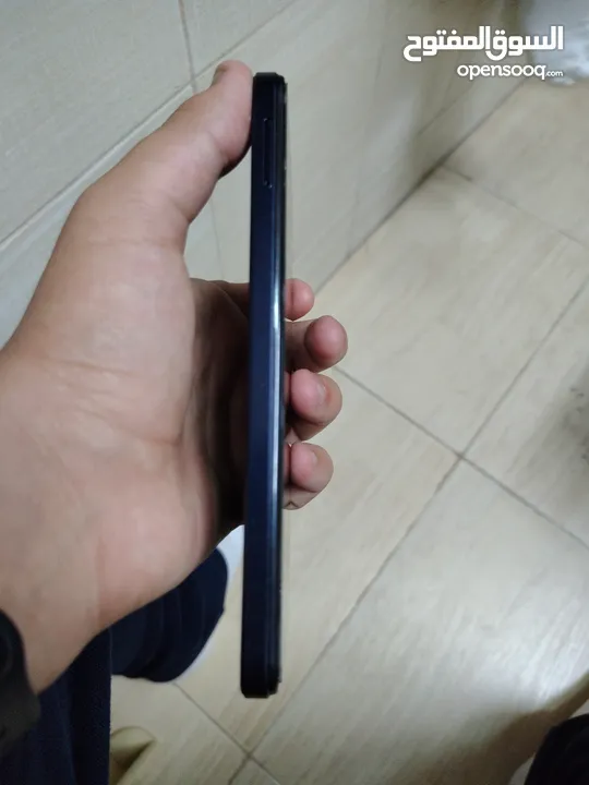 هاتف infnixe smart 7 سعت تخزين 64 GB نظيف جدا بسعر مغري + كرتونة و شاحن