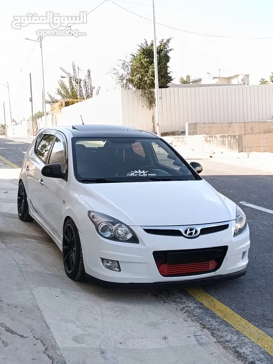 هونداي اي ثيرتي