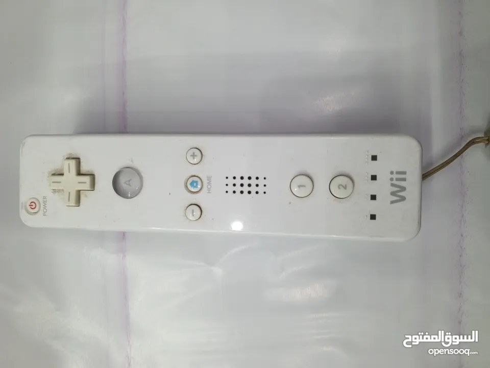 جهاز تحكم زي Wii remote جهاز التحكم الرئيسي لجهاز العاب المنزلي wii