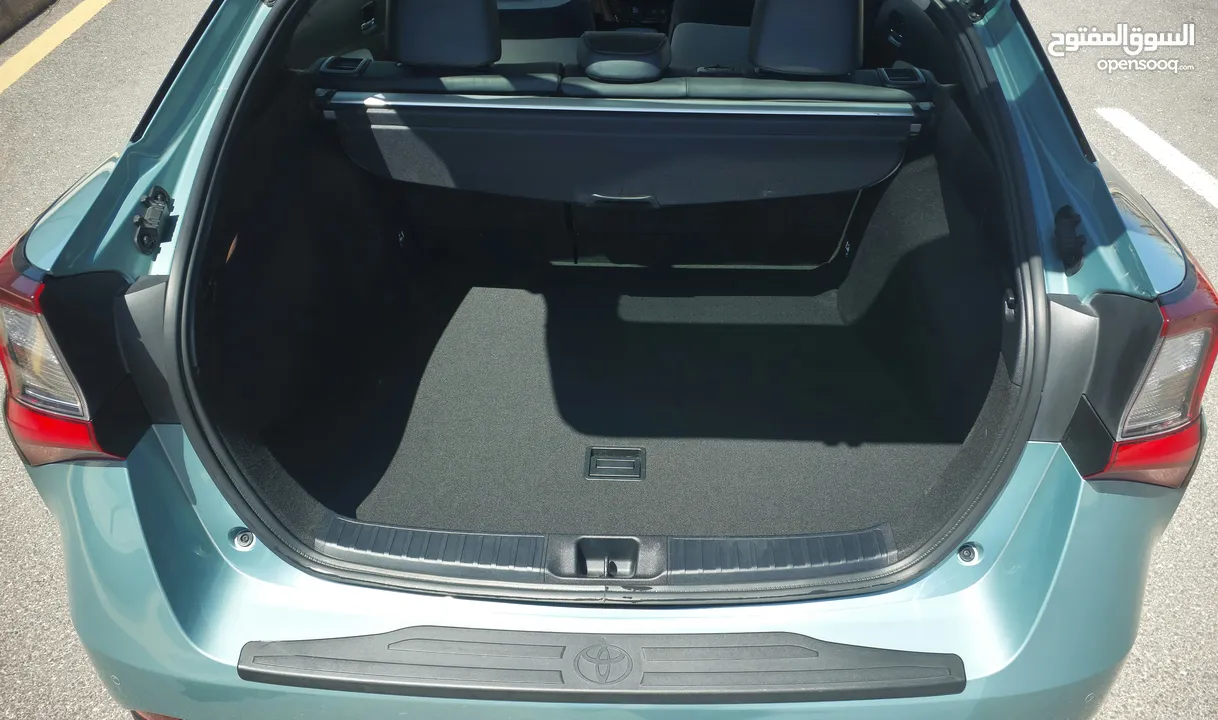 تويوتا بريوس 2022 ليمتد أعلى صنف فحص كامل TOYOTA PRIUS LIMITED FULLY LOODED
