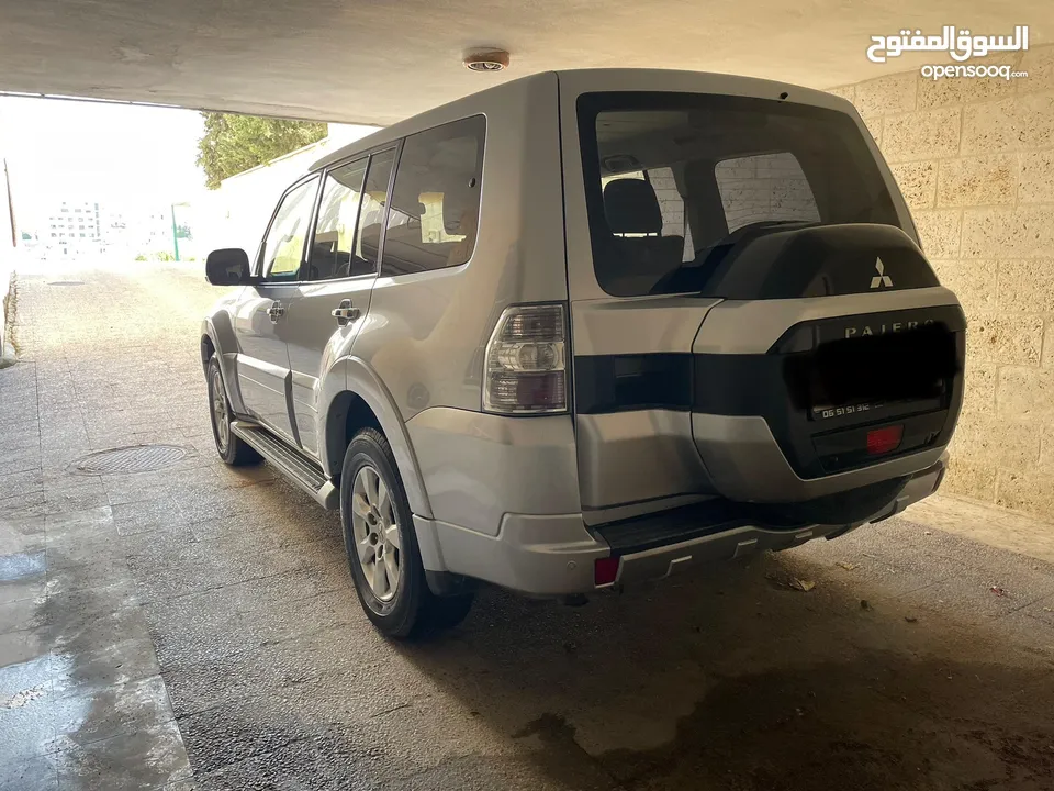 Mitsubishi Pajero 2017