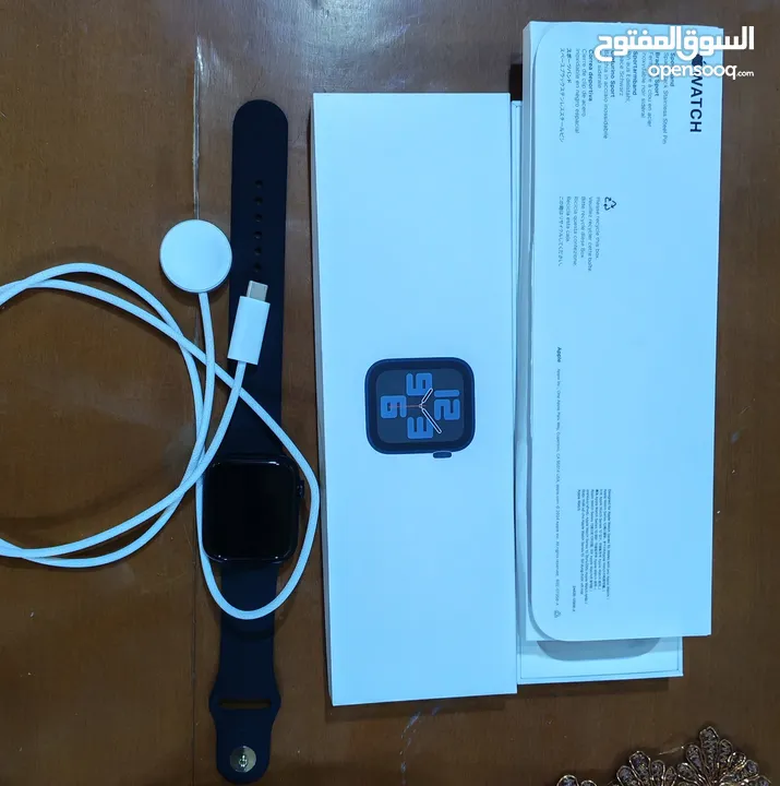 ... Apple watch se  series10