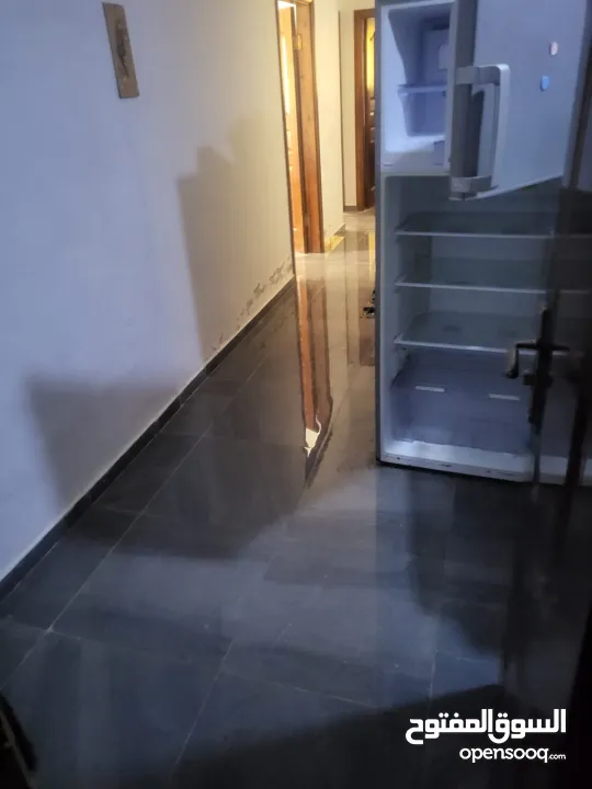 شقه نظام استوديو مفروش للايجار الطيرة خلف مطعم لازورد شخصي1800ش