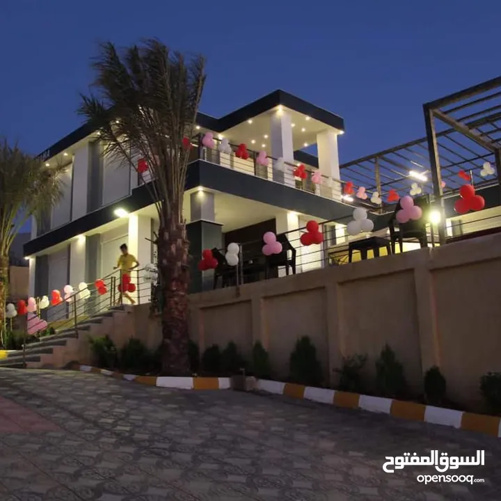 فيلا ألمها مزارع تل الرمان والسليحي تعبد عن قلب العاصمه عمان صويلح بتحديد 10 دقائق بإتجاه جرش