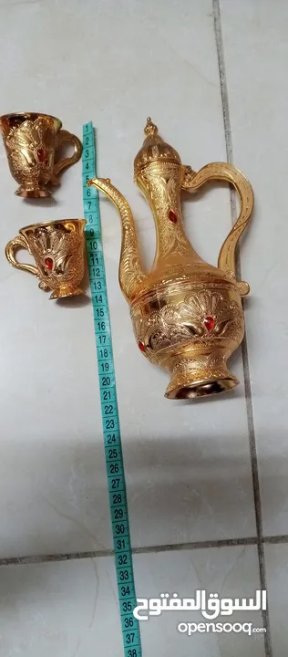 طقم زمزم ذهبي فاخر 8 قطع طقم ابريق مع 6 فناجين وصينيه مميز ديكور منظر