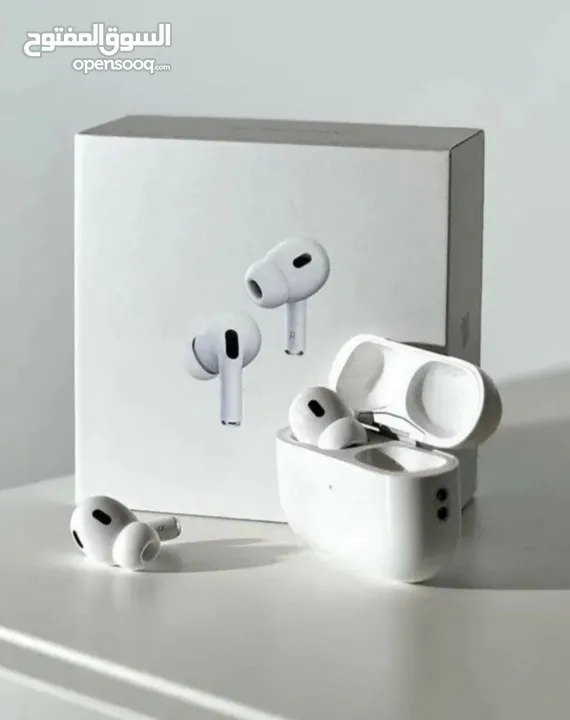 سماعات air pods pro 2 بحاله ممتازه
