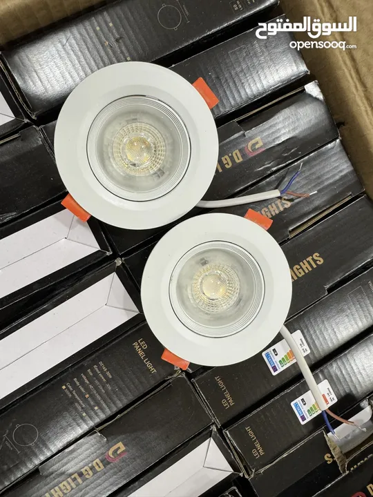 اضاءة سبوت لايت عدد 15 حجم 3 انچ بحالة ممتازة