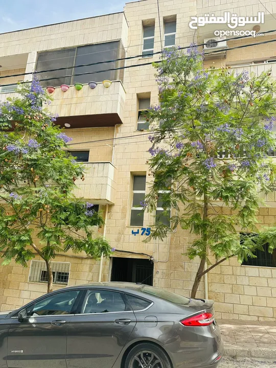 شقة للبيع بموقع مميز