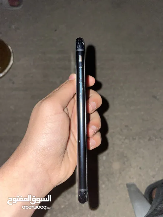 ايفون Xr مستعمل