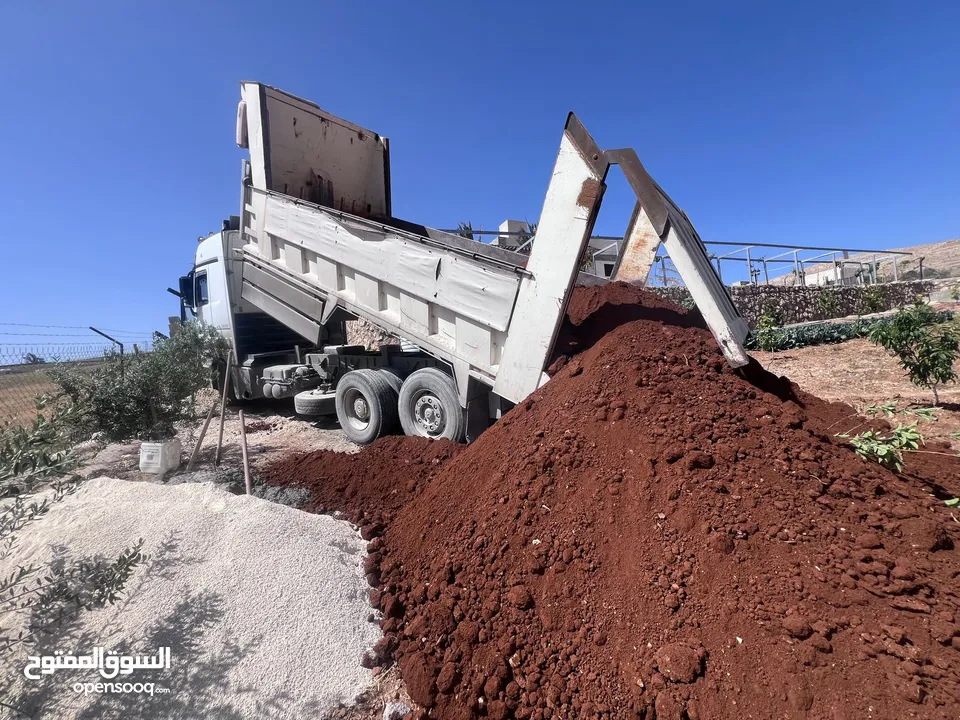 تعهدات عامة وهدم مباني ونقل جميع أنواع مواد البناء ونقل تراب أحمر وتعبيد الشوارع بأفضل أنواع الخلطة