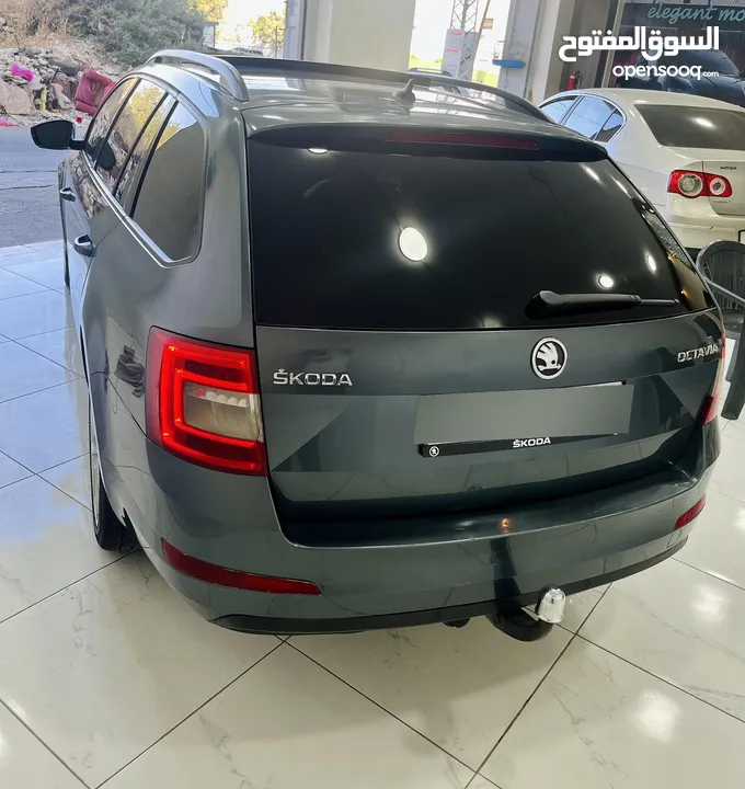 سعر حرررق اوكتافيا ماتور 2000 اتوماتيك ديزل بانوراما فحص نخب ترخيص وتامين شامل فلللللل إضافات