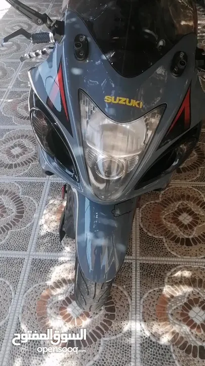 سوزوكي هايبوسا  1300cc مديل 2011