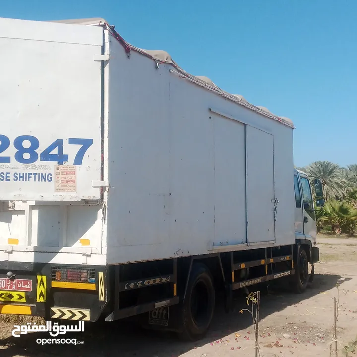 Movers transport Carpenter 3 7 10 ton trucks and labour services شحن نقل اثاث نجار