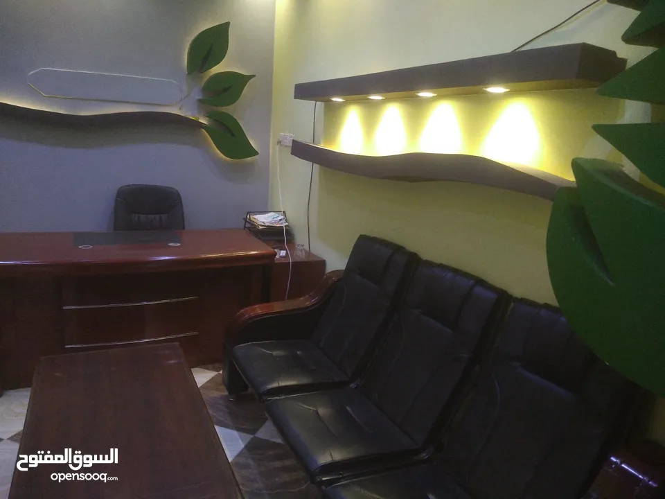 محلات مكاتب للإيجار في عدن المنصورة شارع كالتكس على الخط العام