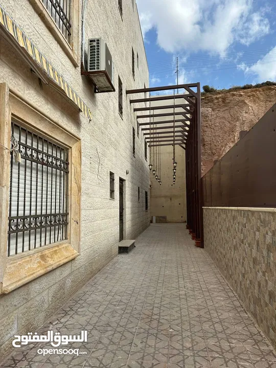 شقة  للإيجار مفروشة في ربوة عبدون من المالك مباشرة