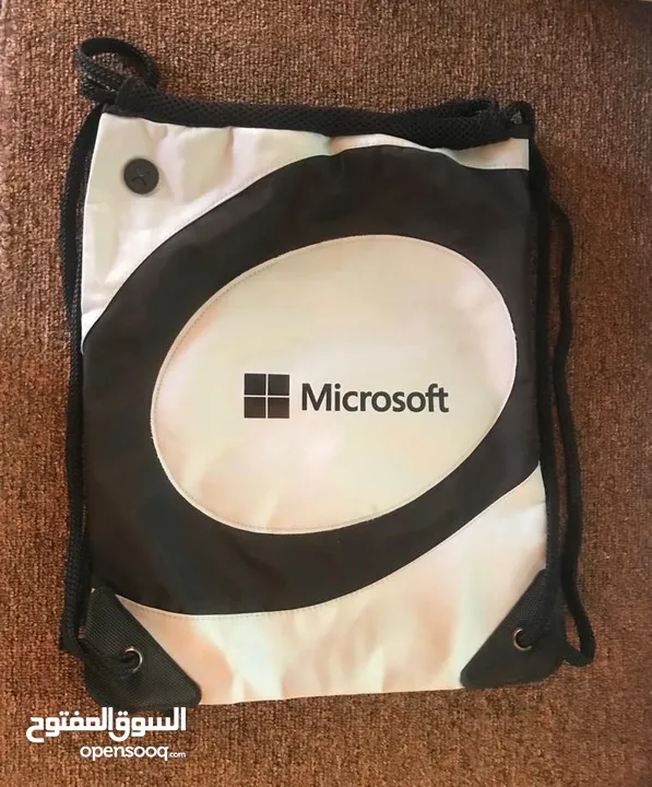 حقيبة لابتوب Microsoft للبيع