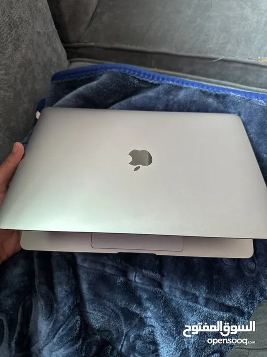 /لابتوبMacBook Air 2020/256gb/13inch