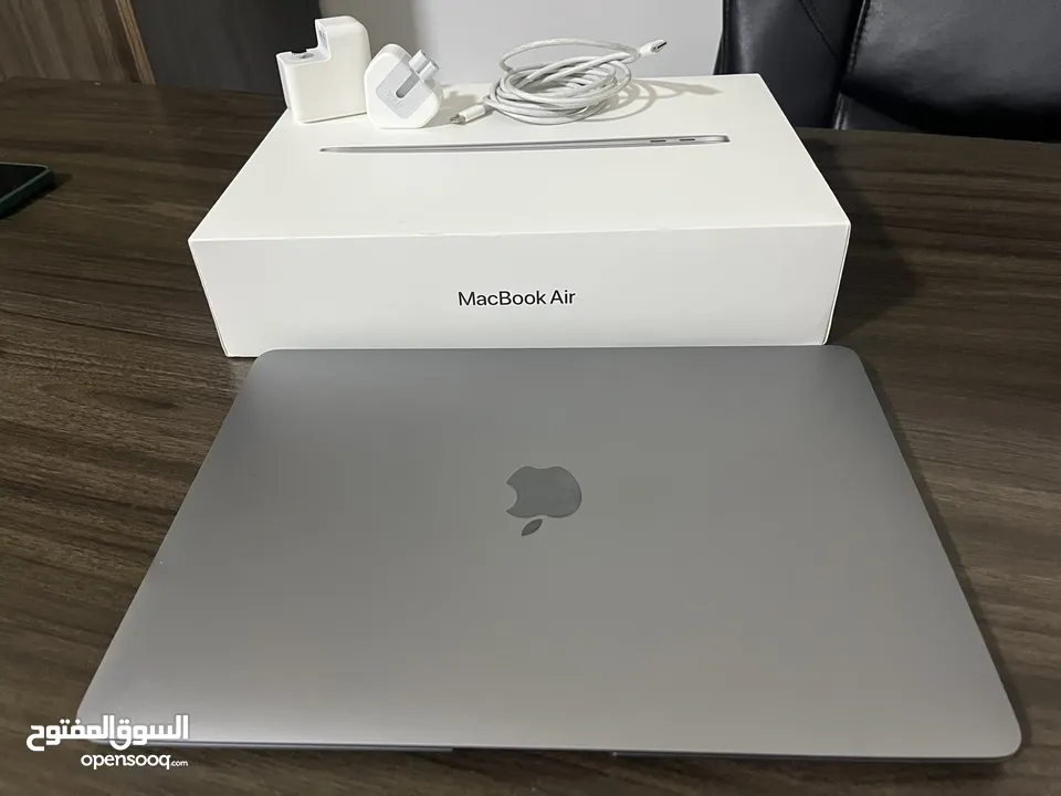 13-inch MacBook Air: Apple M1 chip with 8-core CPU and 7-core GPU, 128GB - Silver
