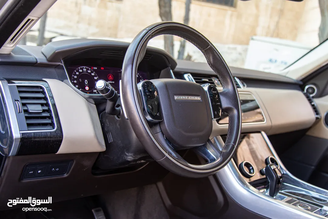 Range Rover Sport Hse 2020 بحالة ممتازة جدا
