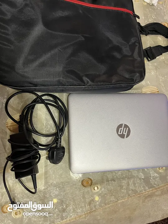 لابتوب HP شاشة لمس  i5  RAM 8GB  بحالة ممتازة