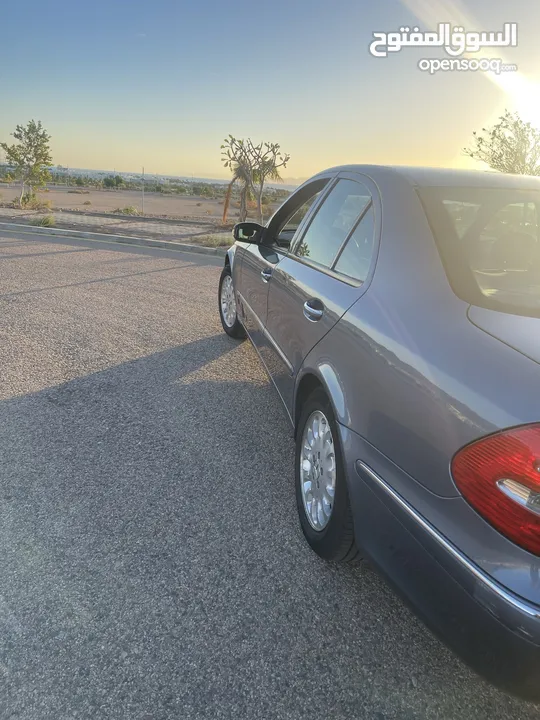 Mercedes E200 2004 Elegance blue